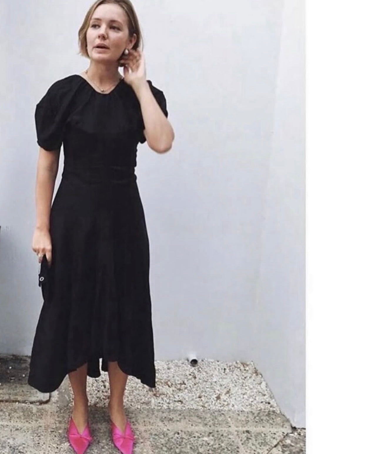 The Black Linen Dress
