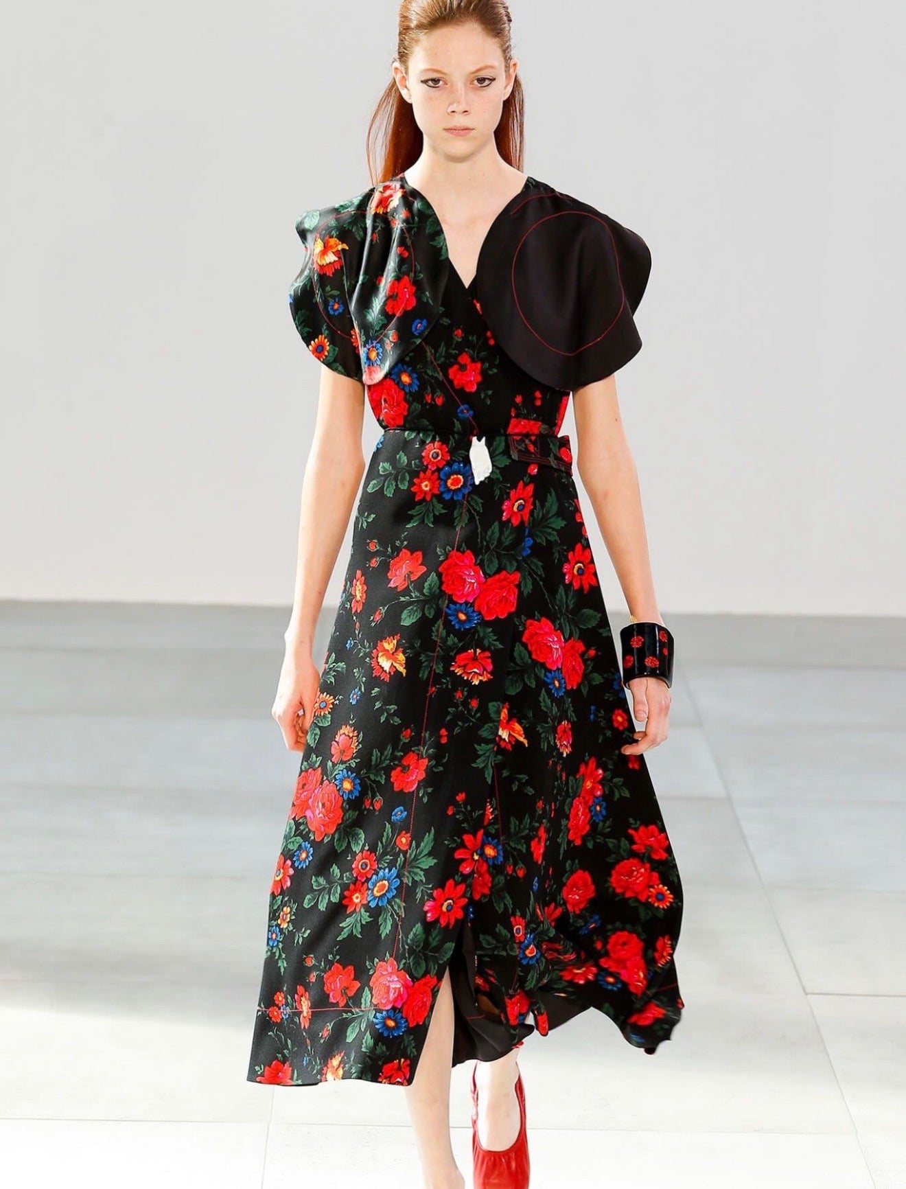 The Wrap Dress in Floral Printed Sable