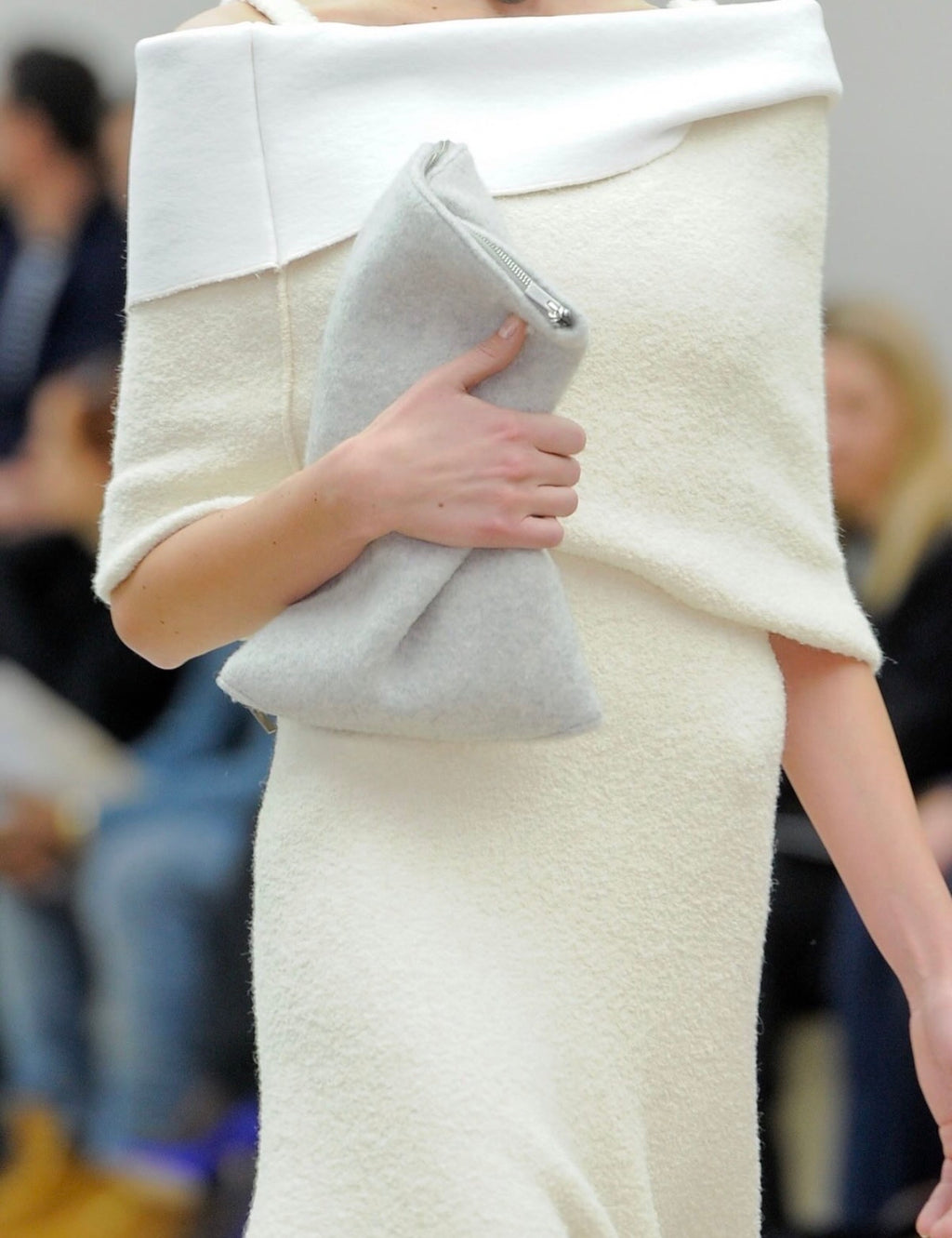 The Ad Campaign Boucle Tube
