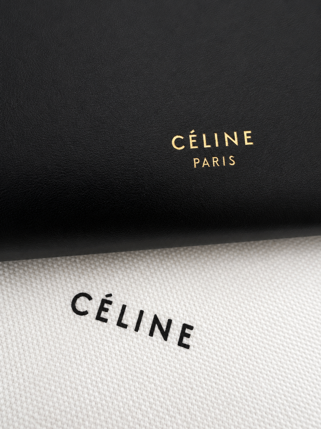 The Clasp Chain Wallet