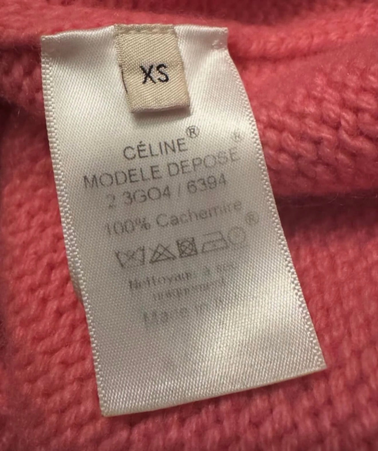 The Iconic Cashmere Knit Jumper