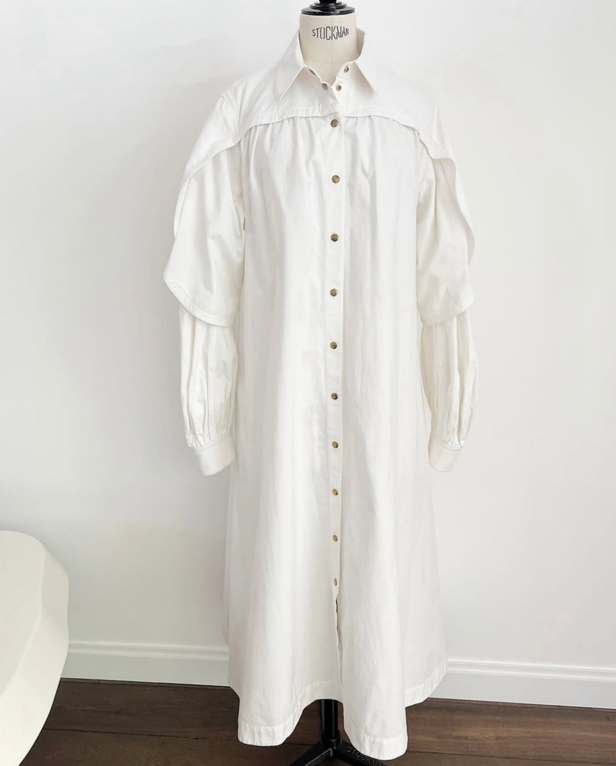 The White Cotton Dress