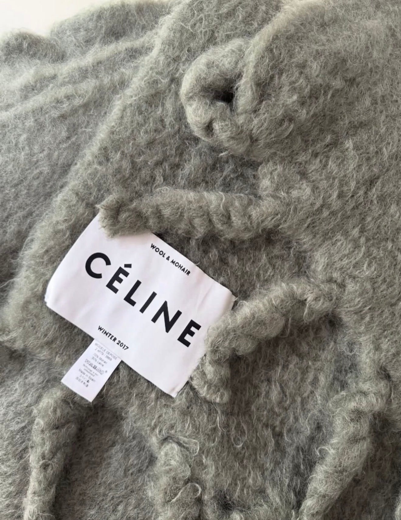 The Runway Blanket With Fringes in Green Wool Mohair