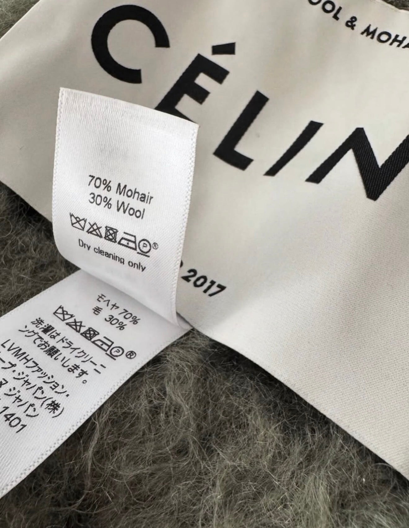 The Runway Blanket With Fringes in Green Wool Mohair