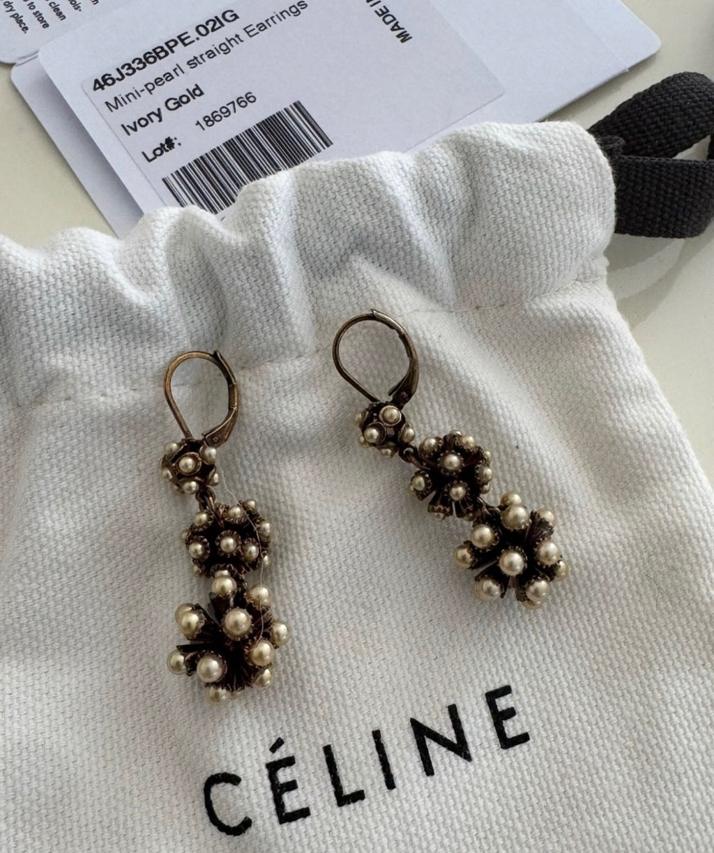 The Mini Pearl Earrings