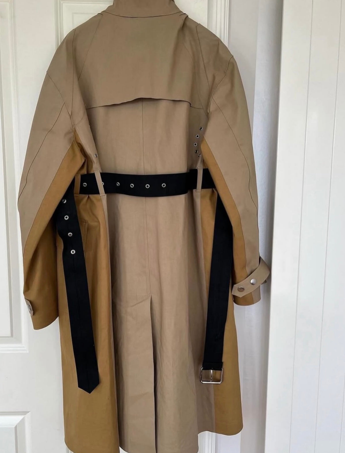 The Mackintosh Coat