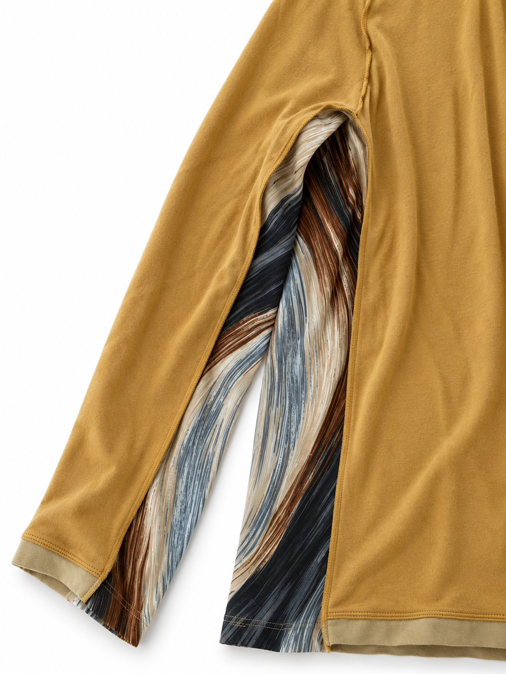 The Feather-Like Brushstroke Motif Turtleneck Top