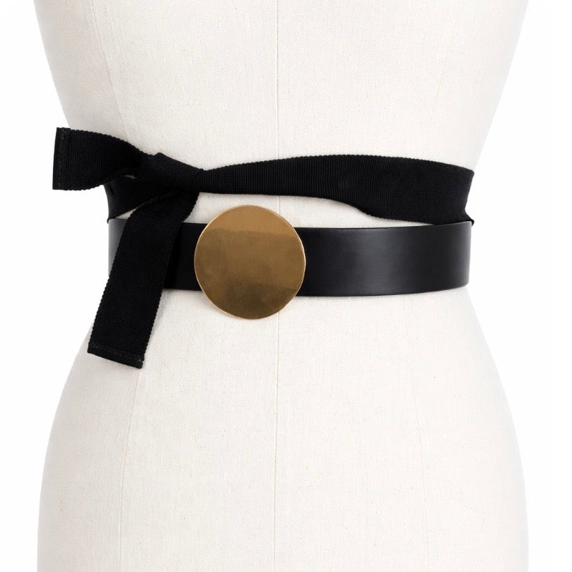 The Gold Plate Belt Flatlay