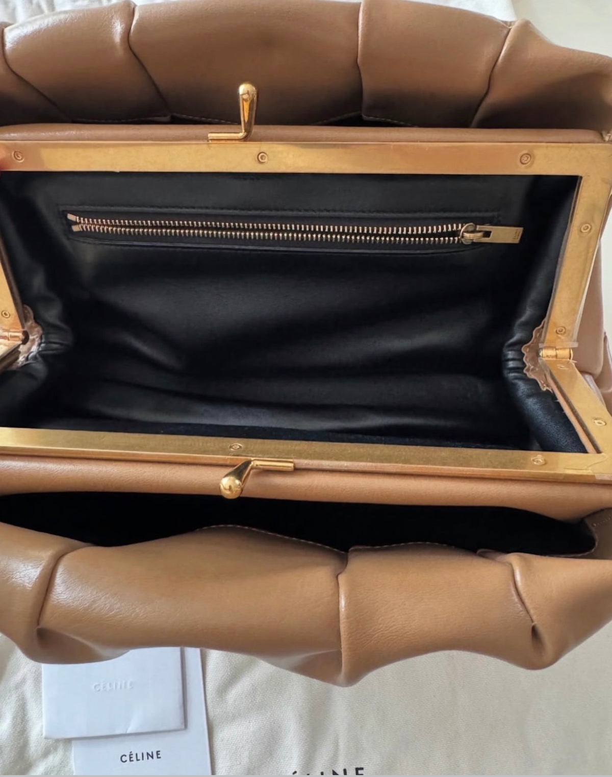 The Purse Clutch