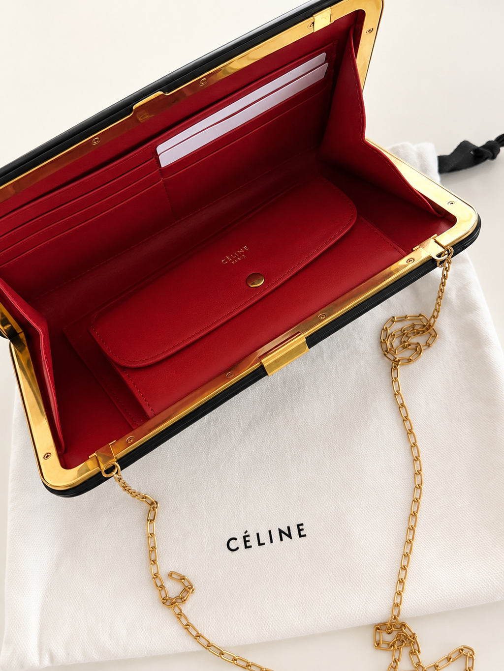 The Clasp Chain Wallet