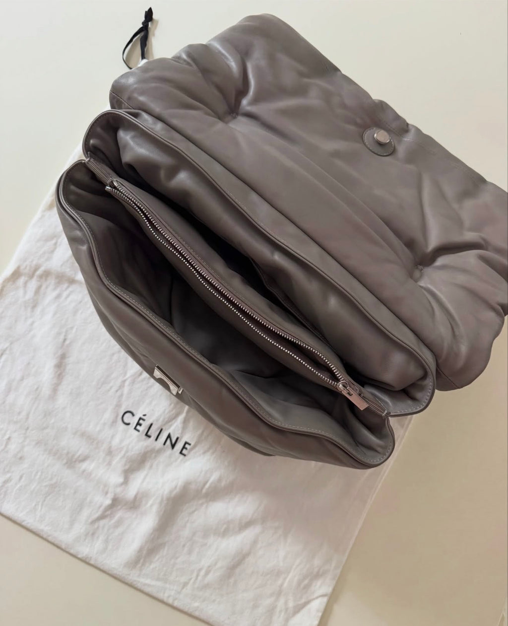The Pillow Bag