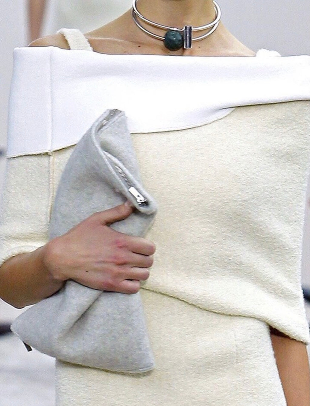 The Ad Campaign Boucle Tube