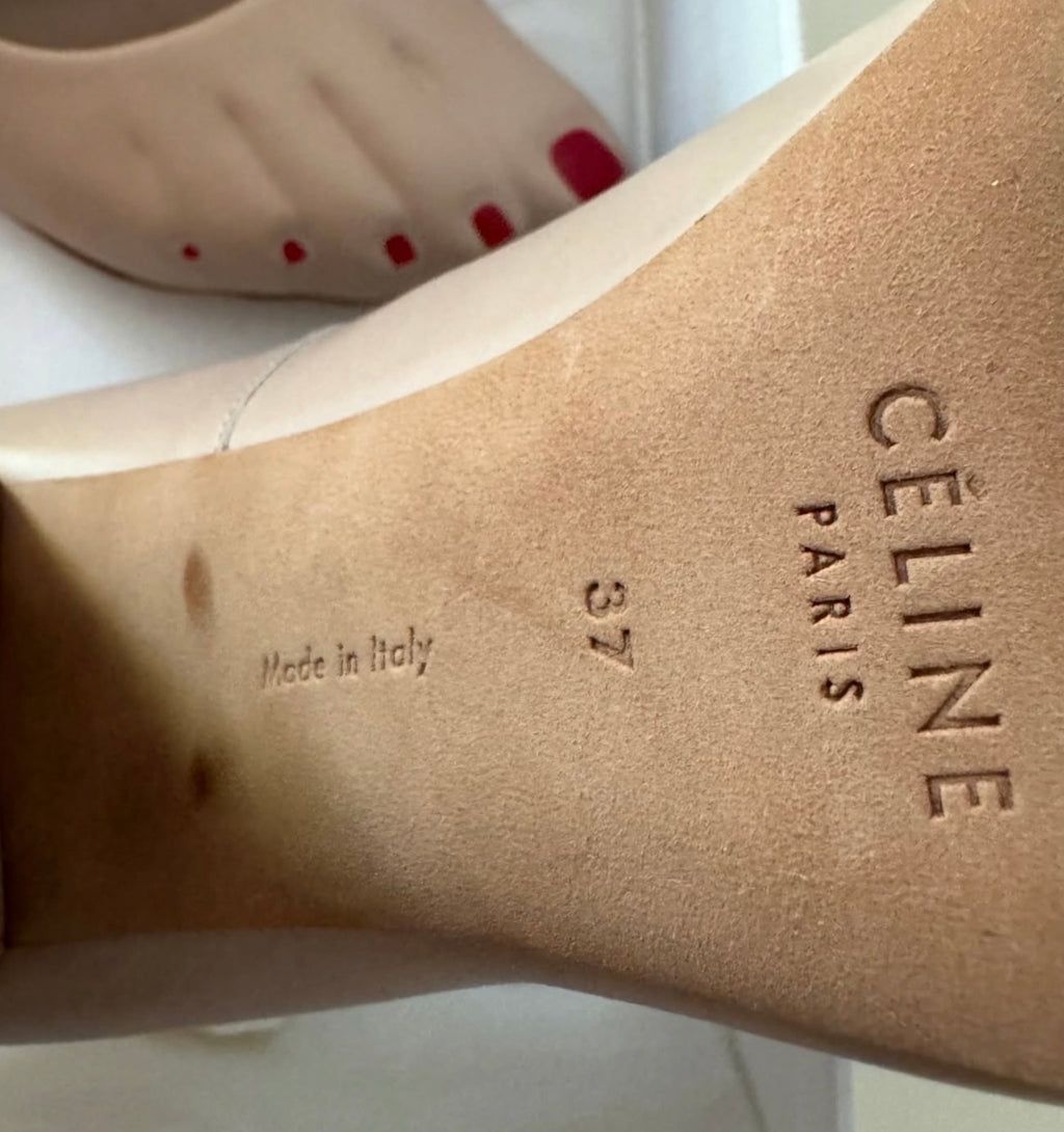 The Tromp L´oeil Pumps