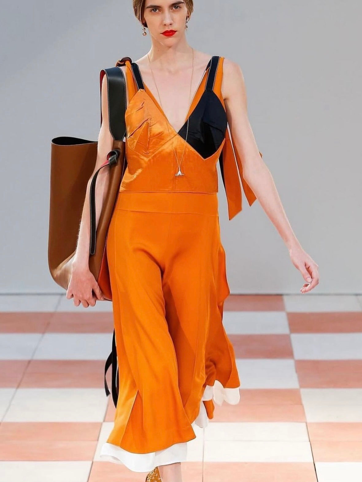 Daisy Enamelled Necklace