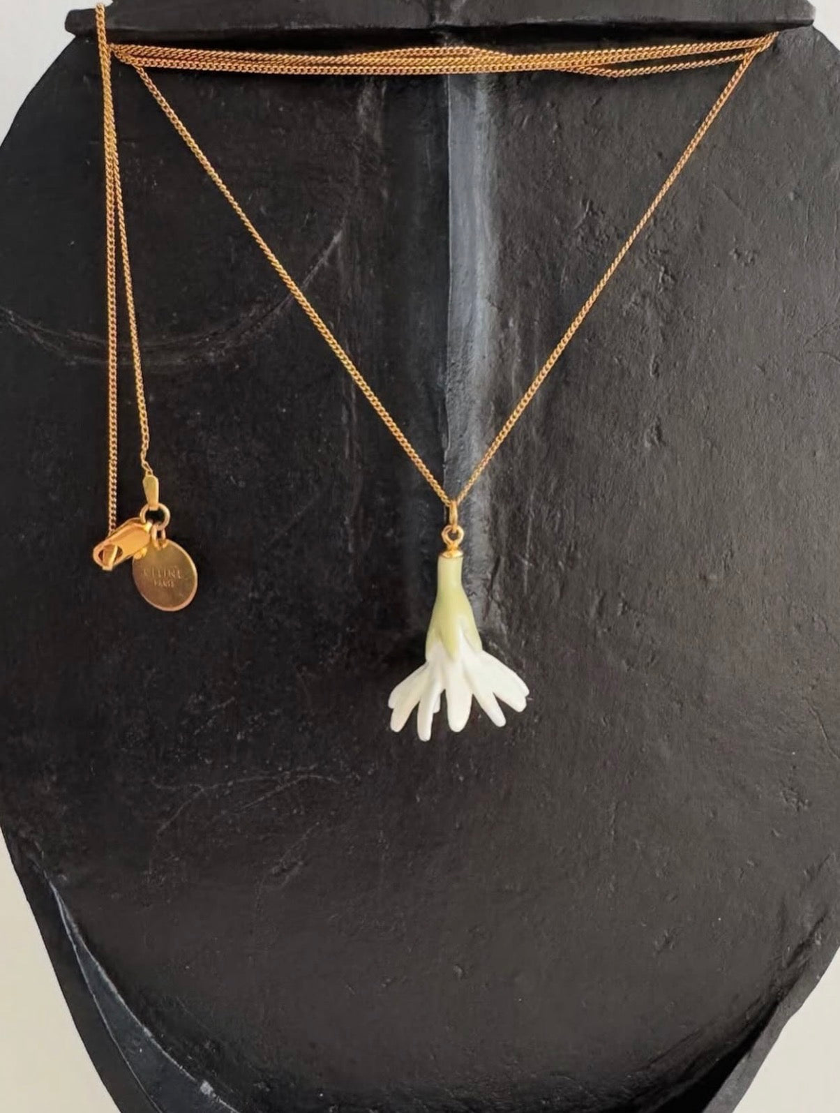 Daisy Enamelled Necklace