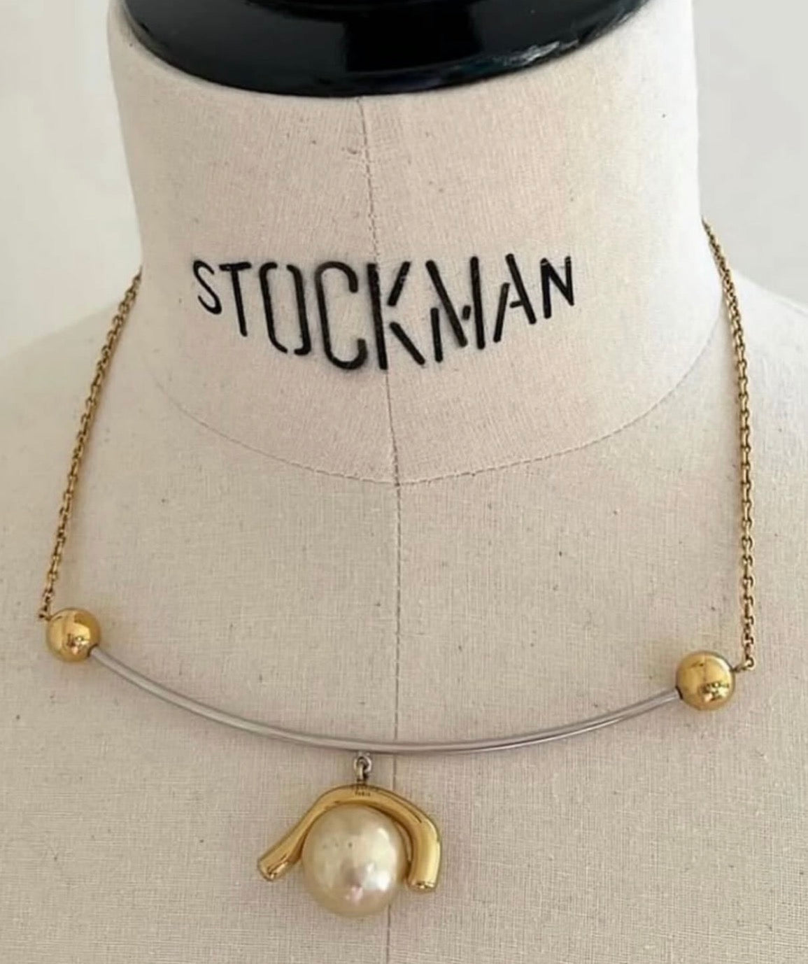 The Dot Organic Pearl Necklace