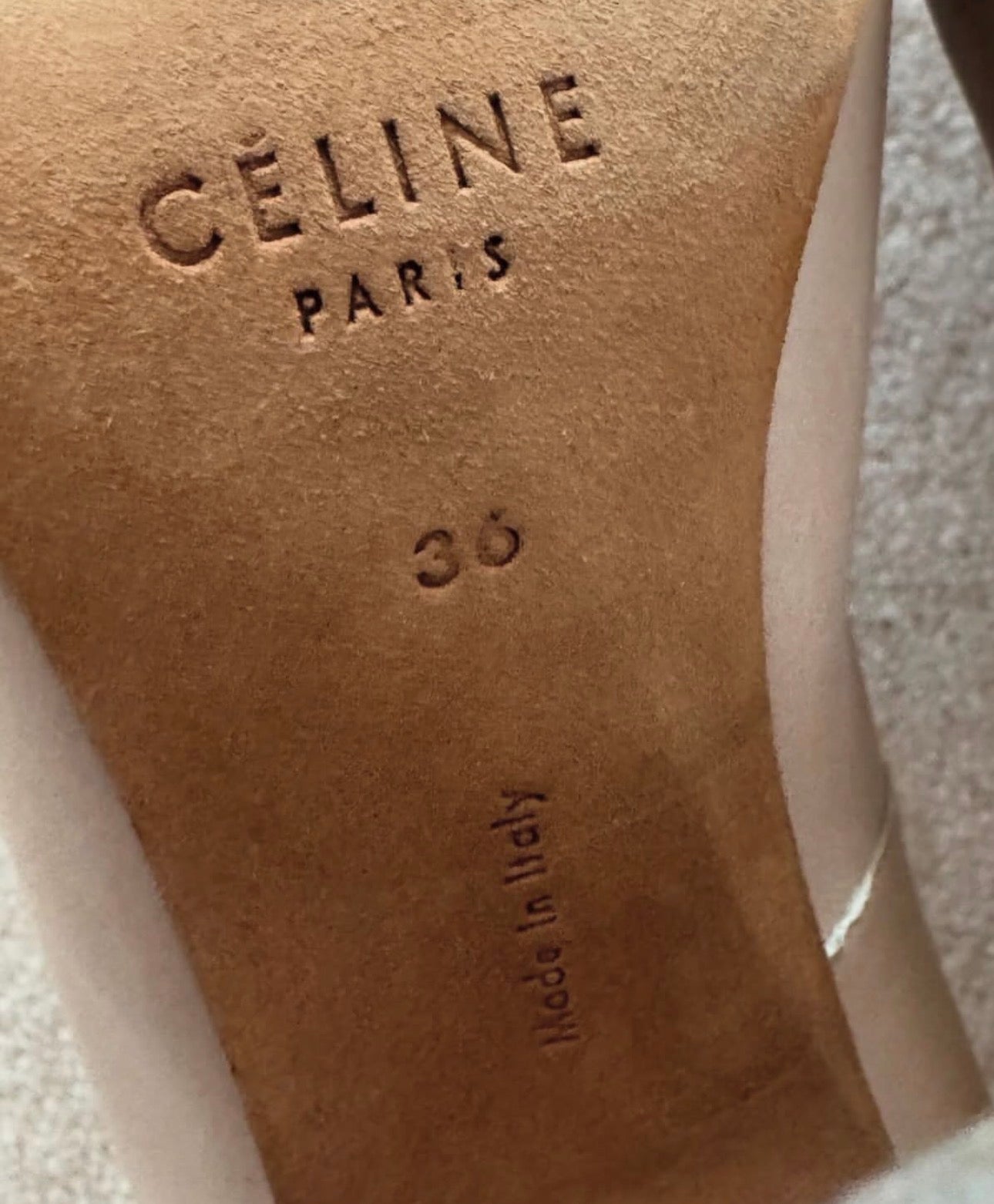 The Tromp L´oeil Pumps